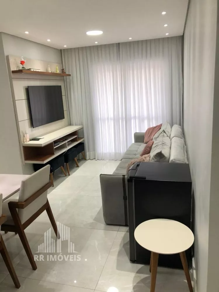 Apartamento à venda com 3 quartos, 75m² - Foto 2