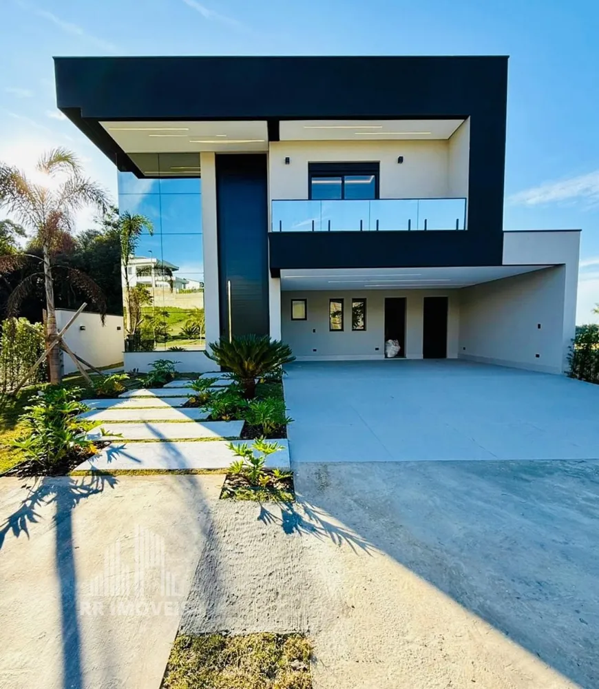 Casa, 4 quartos, 358 m² - Foto 1