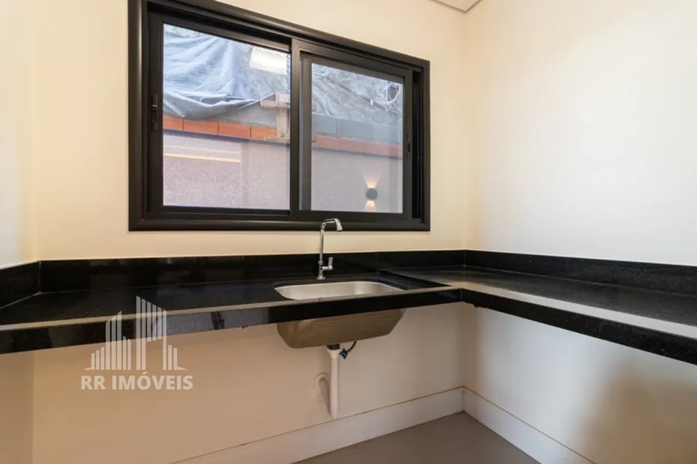 Casa, 4 quartos, 335 m² - Foto 1
