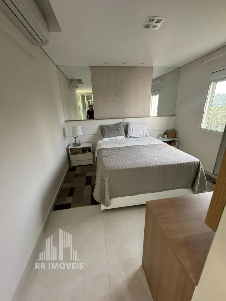 Apartamento, 3 quartos, 158 m² - Foto 2