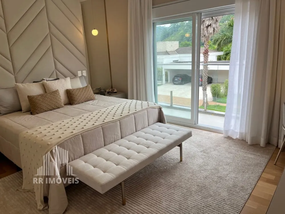 Casa, 5 quartos, 333 m² - Foto 8