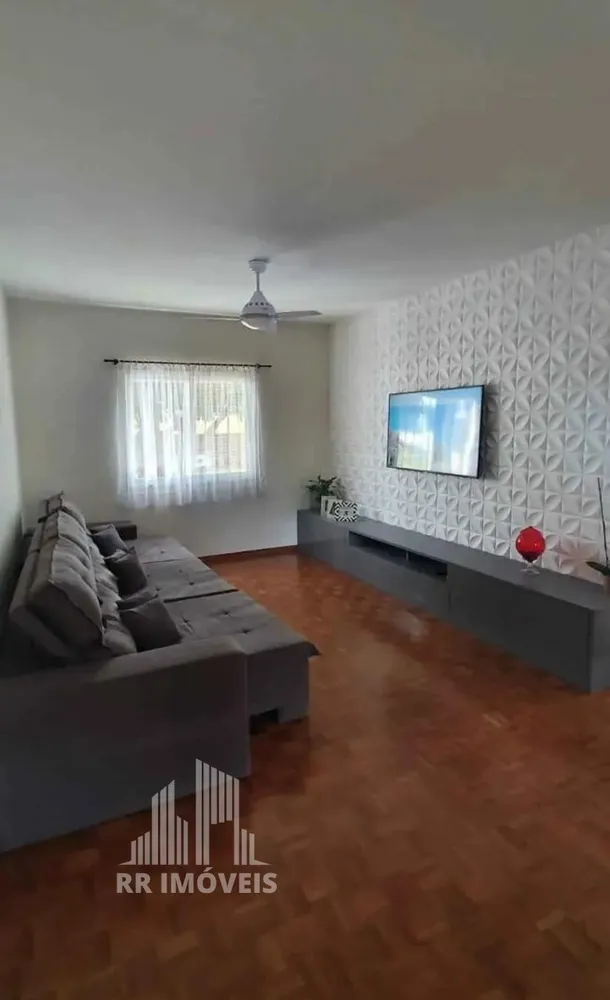 Casa, 3 quartos, 338 m² - Foto 2