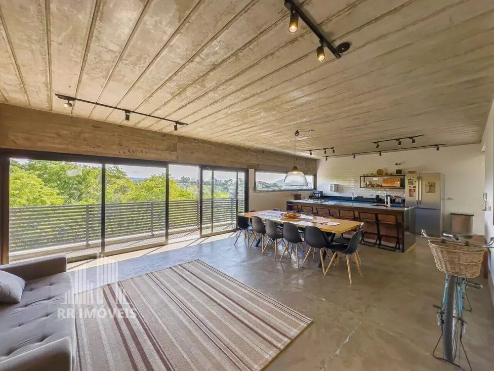 Casa, 4 quartos, 296 m² - Foto 1