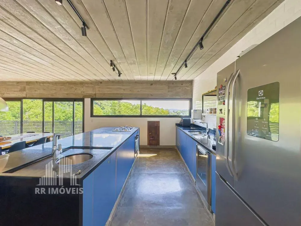 Casa, 4 quartos, 296 m² - Foto 2
