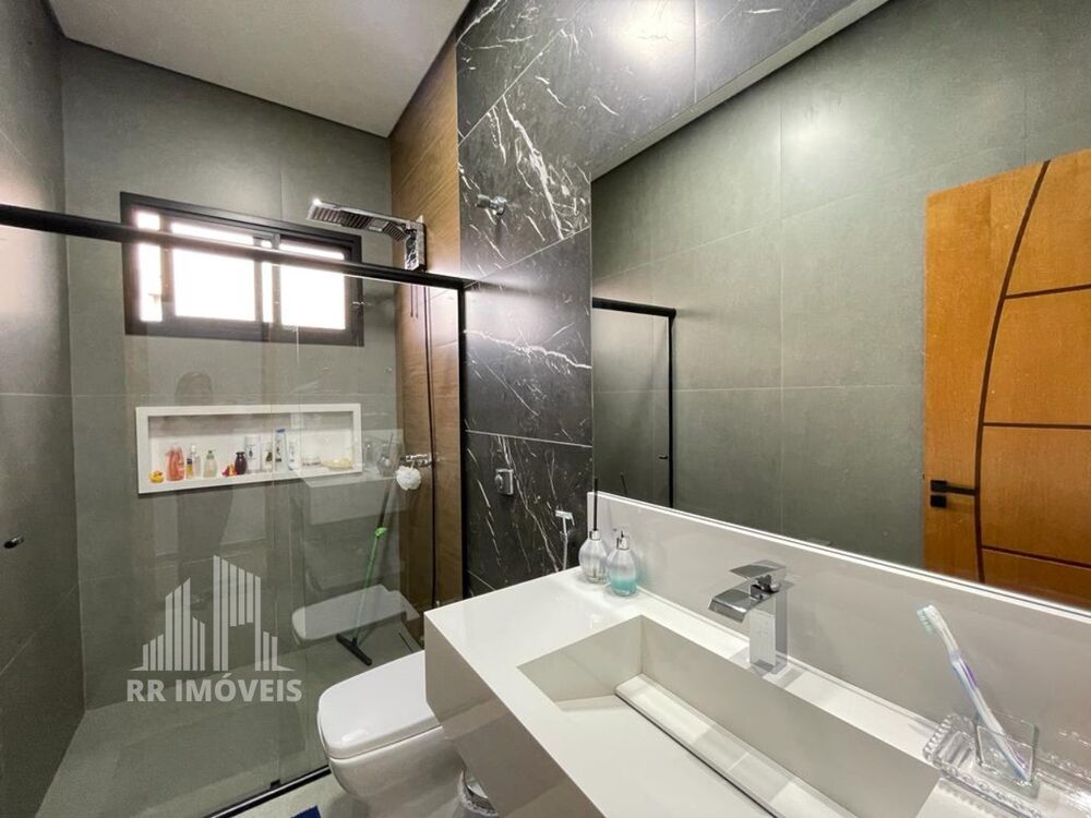 Casa à venda com 3 quartos, 180m² - Foto 3