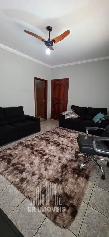 Casa, 4 quartos, 160 m² - Foto 1