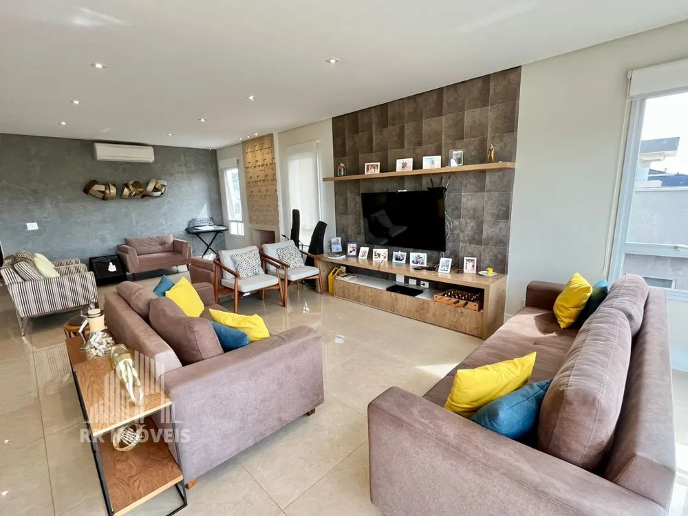 Casa, 4 quartos, 484 m² - Foto 1