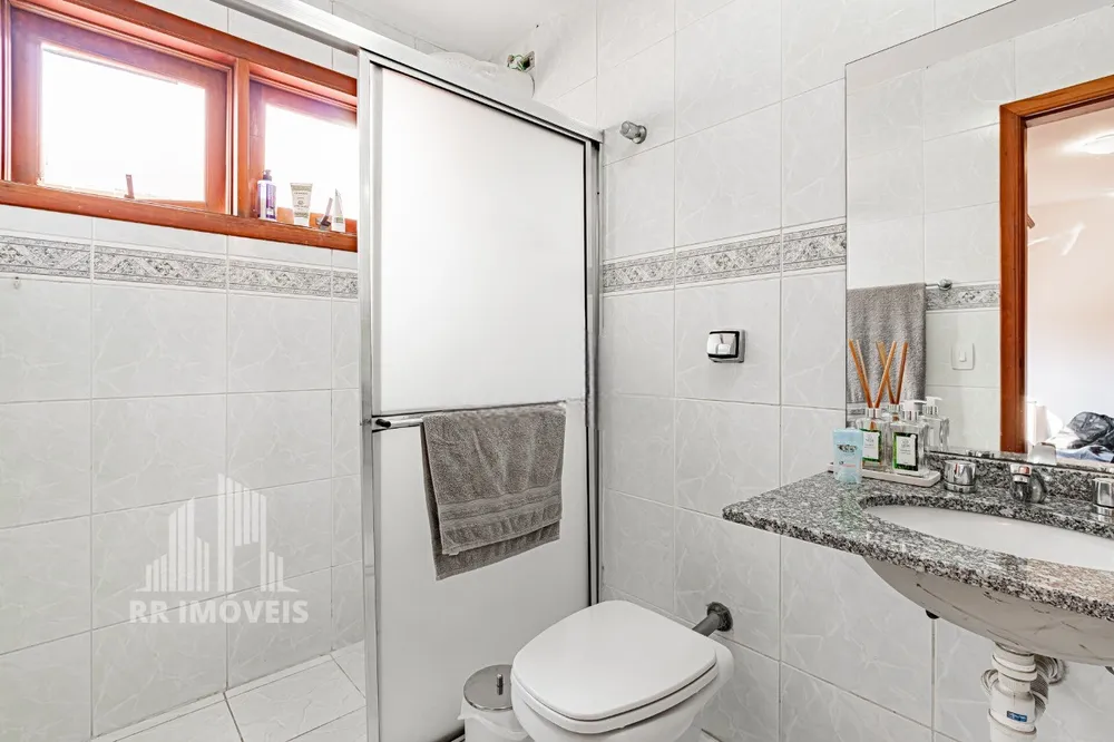 Casa, 4 quartos, 275 m² - Foto 2