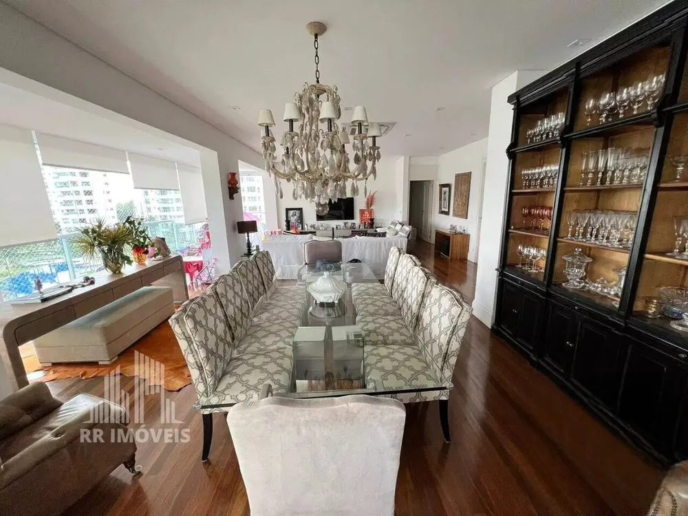 Apartamento, 3 quartos, 287 m² - Foto 1