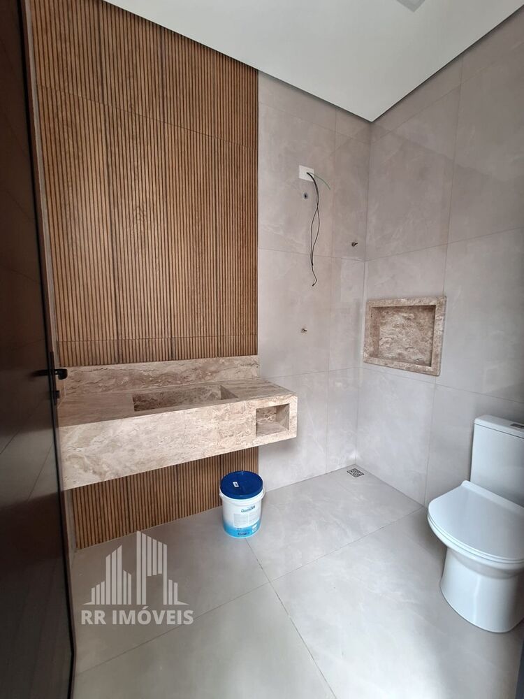 Casa, 3 quartos, 188 m² - Foto 1