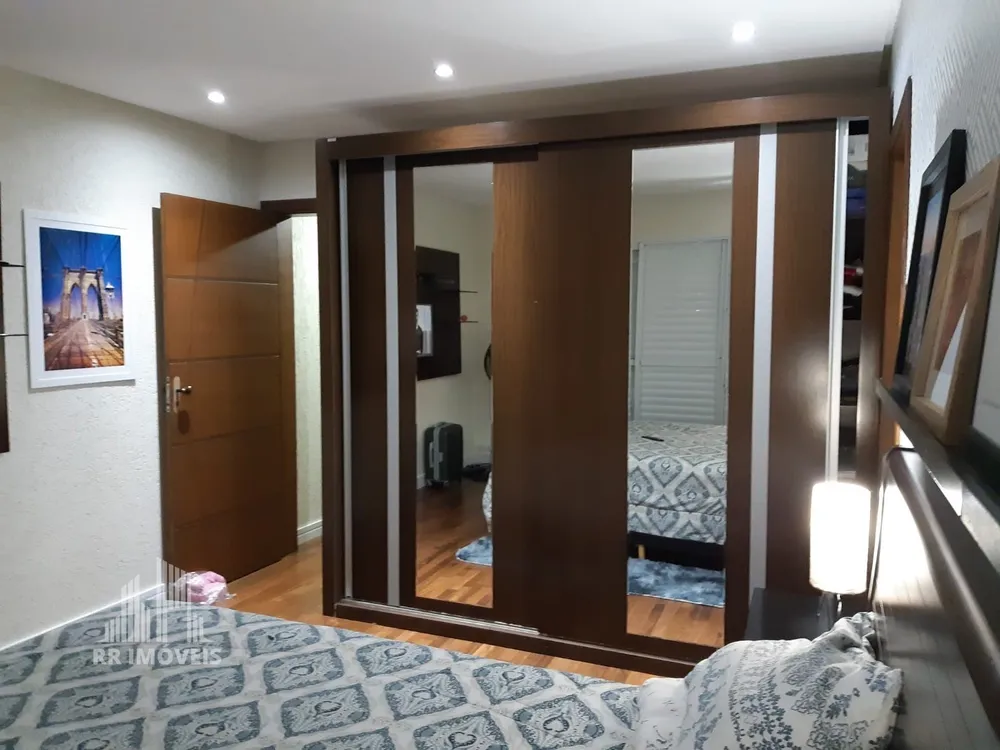 Casa, 4 quartos, 225 m² - Foto 2