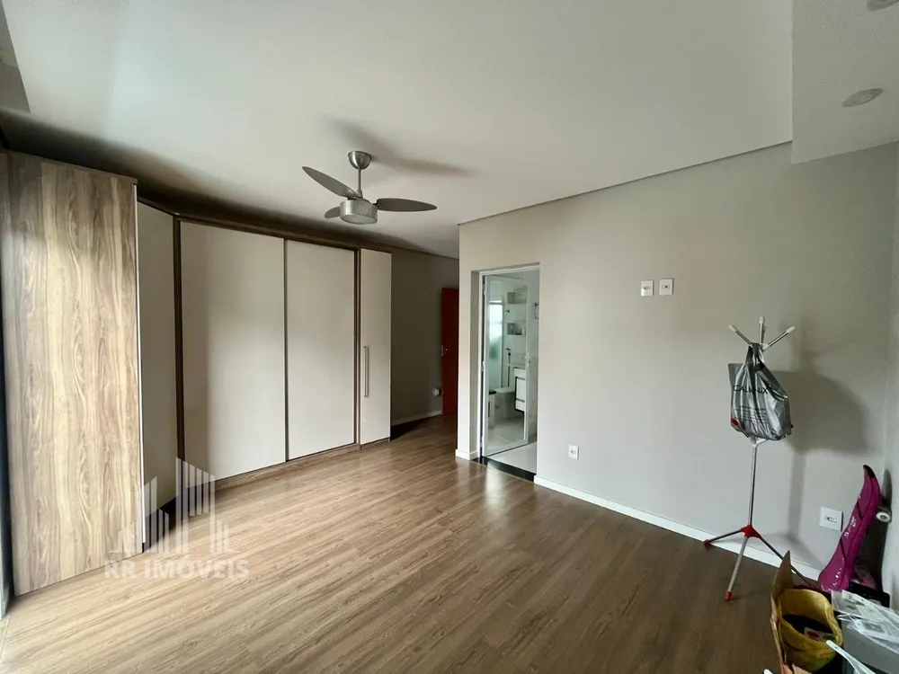 Casa, 4 quartos, 289 m² - Foto 7