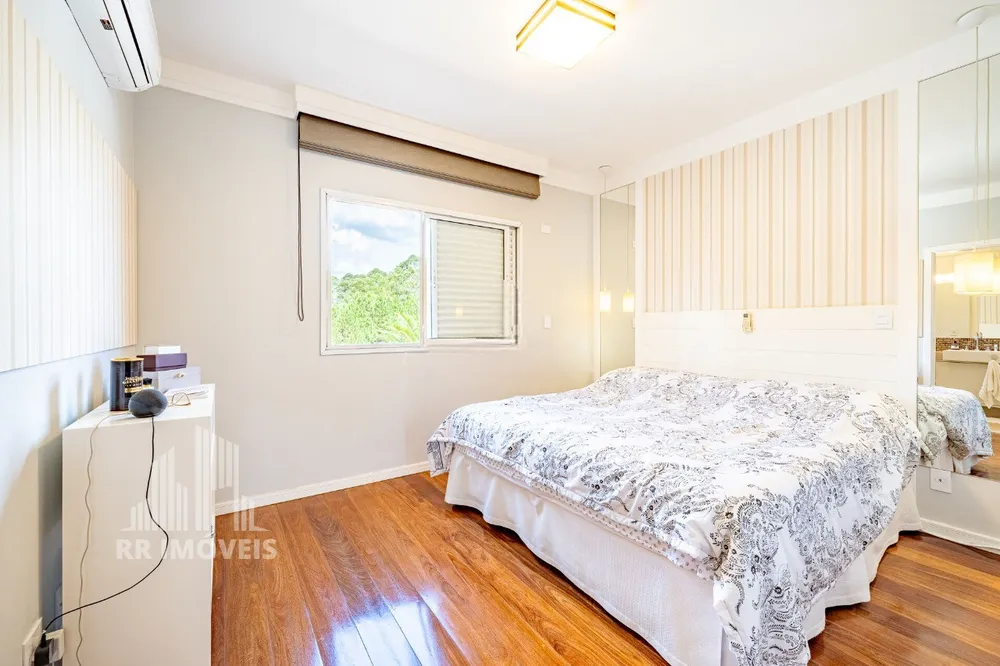 Casa, 3 quartos, 237 m² - Foto 2