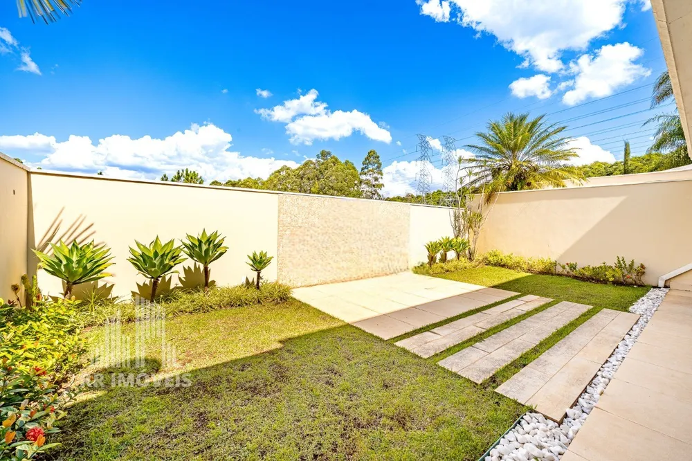 Casa, 3 quartos, 237 m² - Foto 1