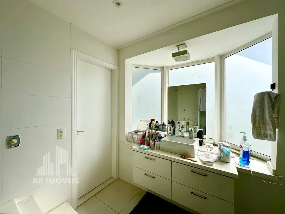 Casa, 4 quartos, 315 m² - Foto 8