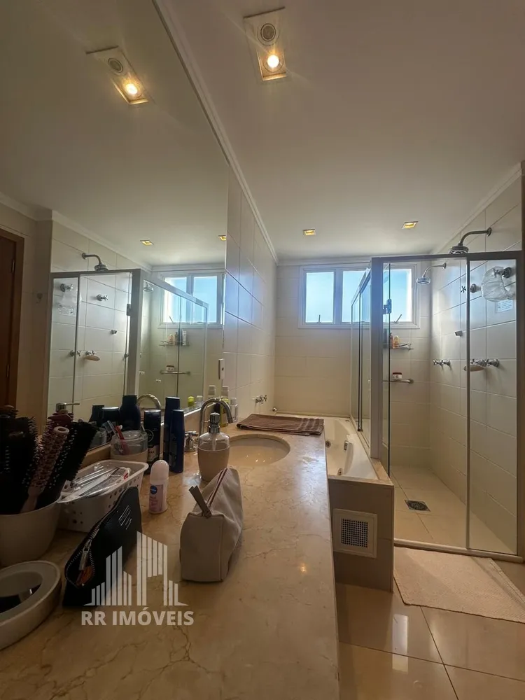 Apartamento, 3 quartos, 201 m² - Foto 1