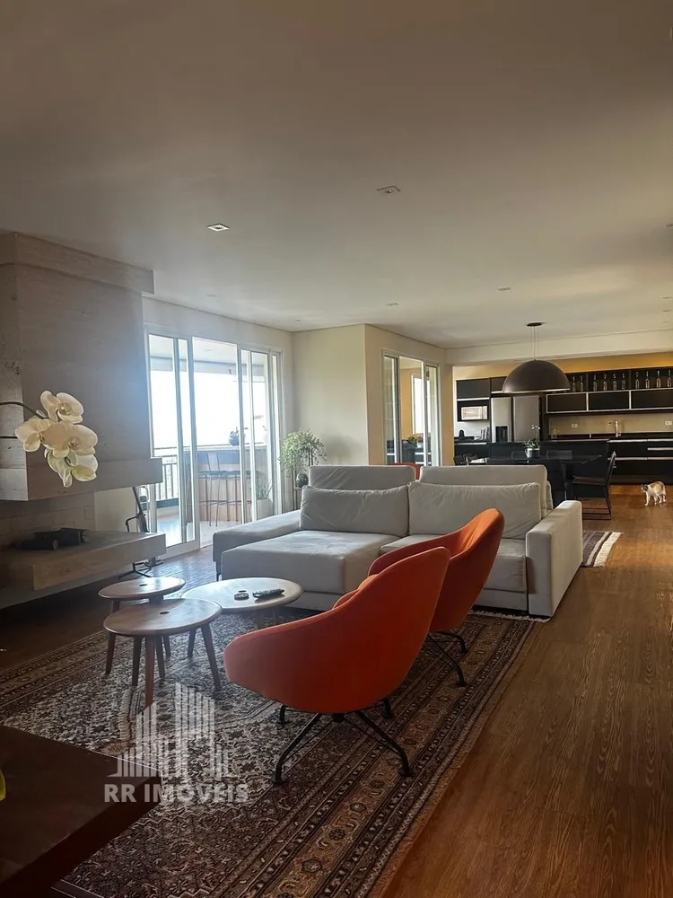Apartamento, 3 quartos, 201 m² - Foto 1