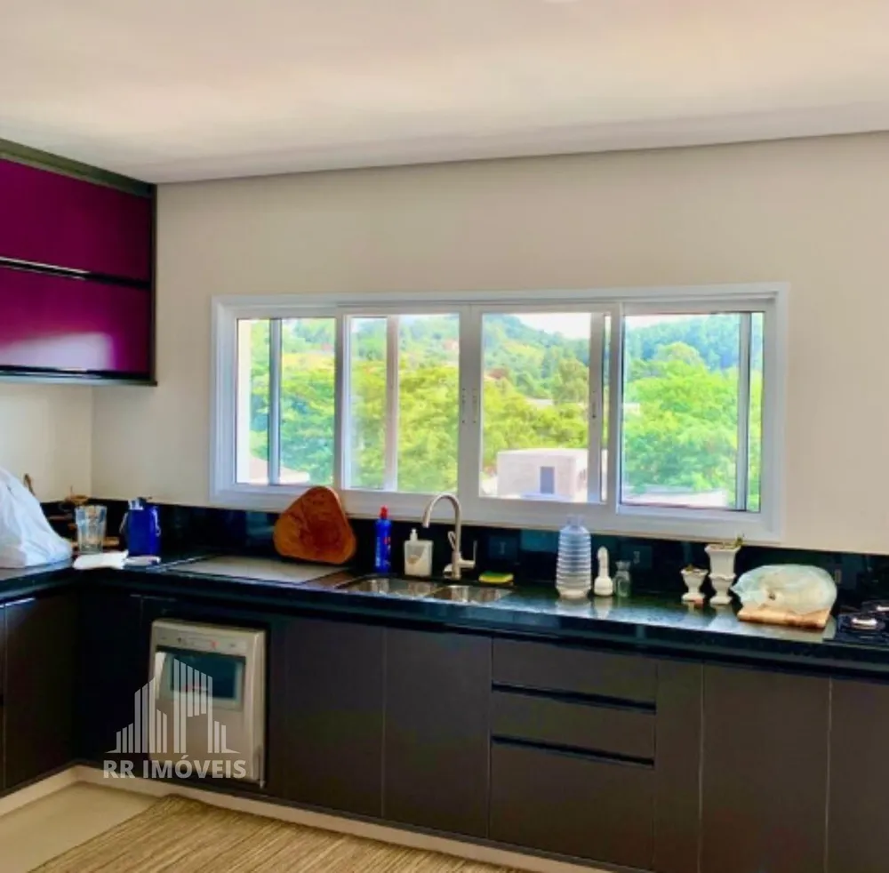 Casa, 3 quartos, 270 m² - Foto 3