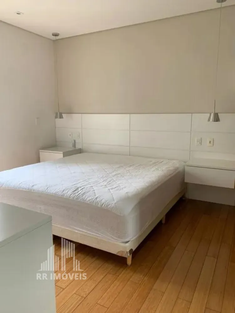 Apartamento, 3 quartos, 201 m² - Foto 1