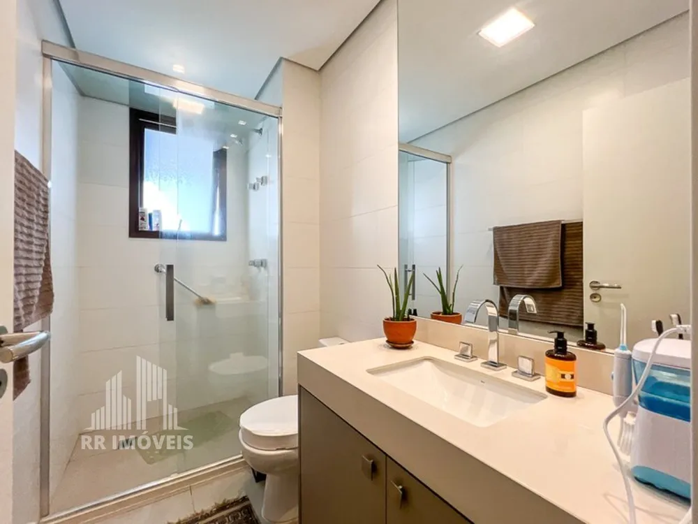 Apartamento, 3 quartos, 228 m² - Foto 5