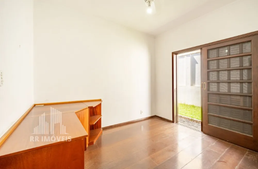 Casa, 3 quartos, 239 m² - Foto 8