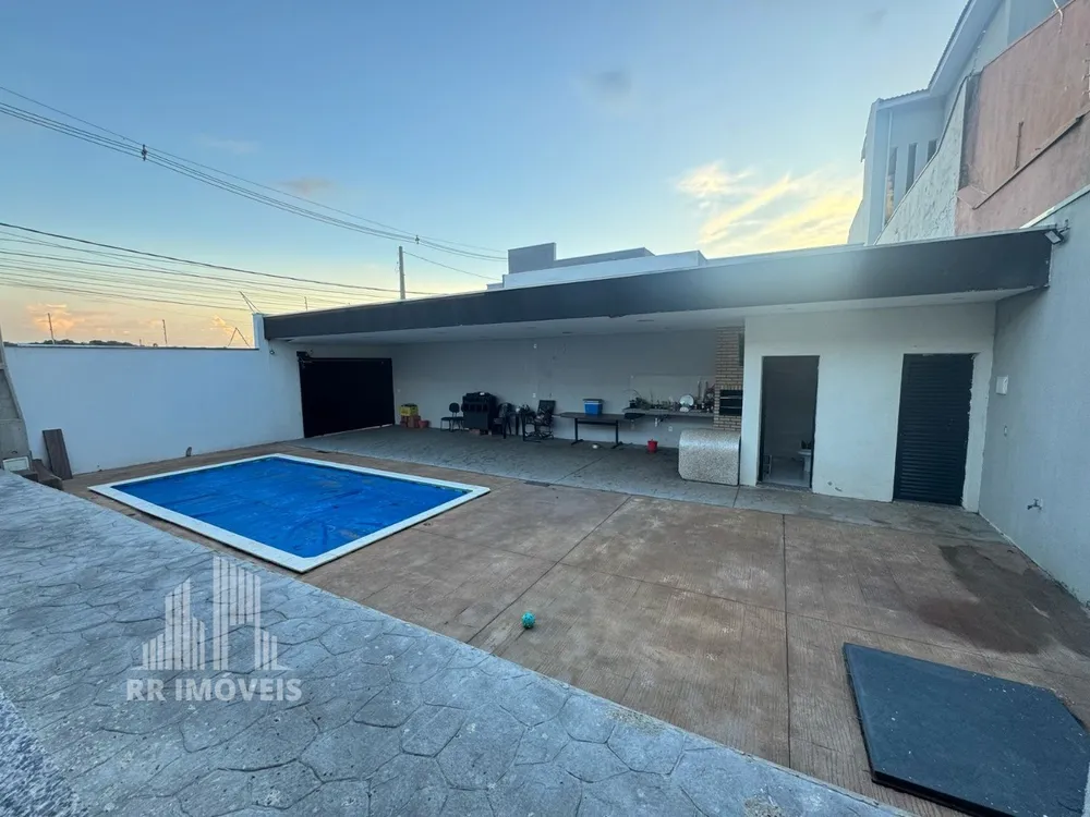 Casa, 3 quartos, 212 m² - Foto 1