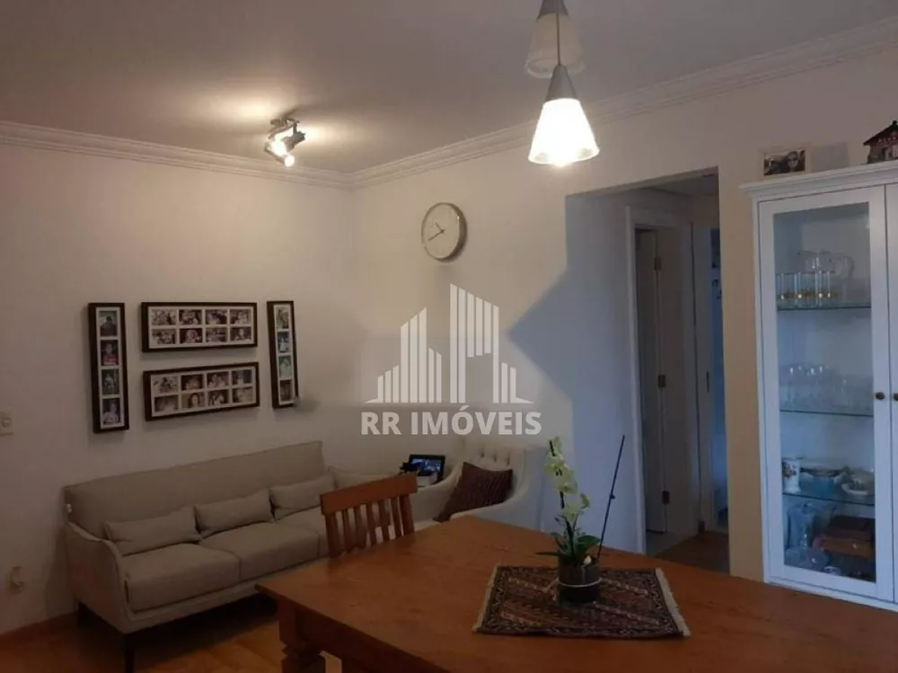 Apartamento à venda com 3 quartos, 107m² - Foto 2