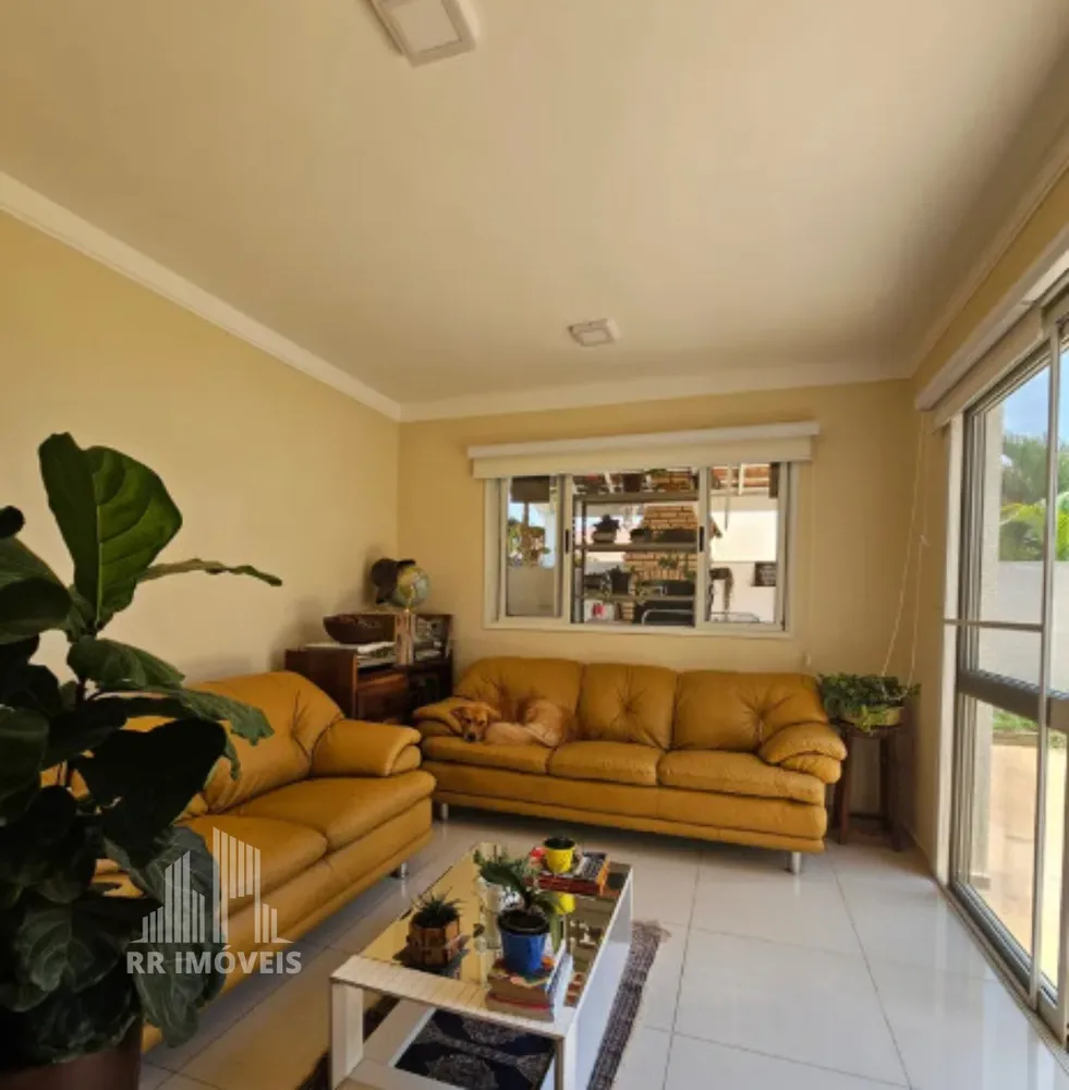 Casa, 3 quartos, 159 m² - Foto 1