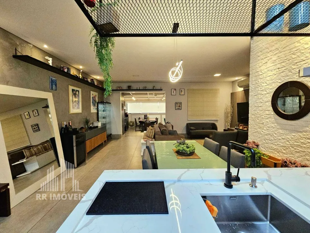 Apartamento, 3 quartos, 152 m² - Foto 2