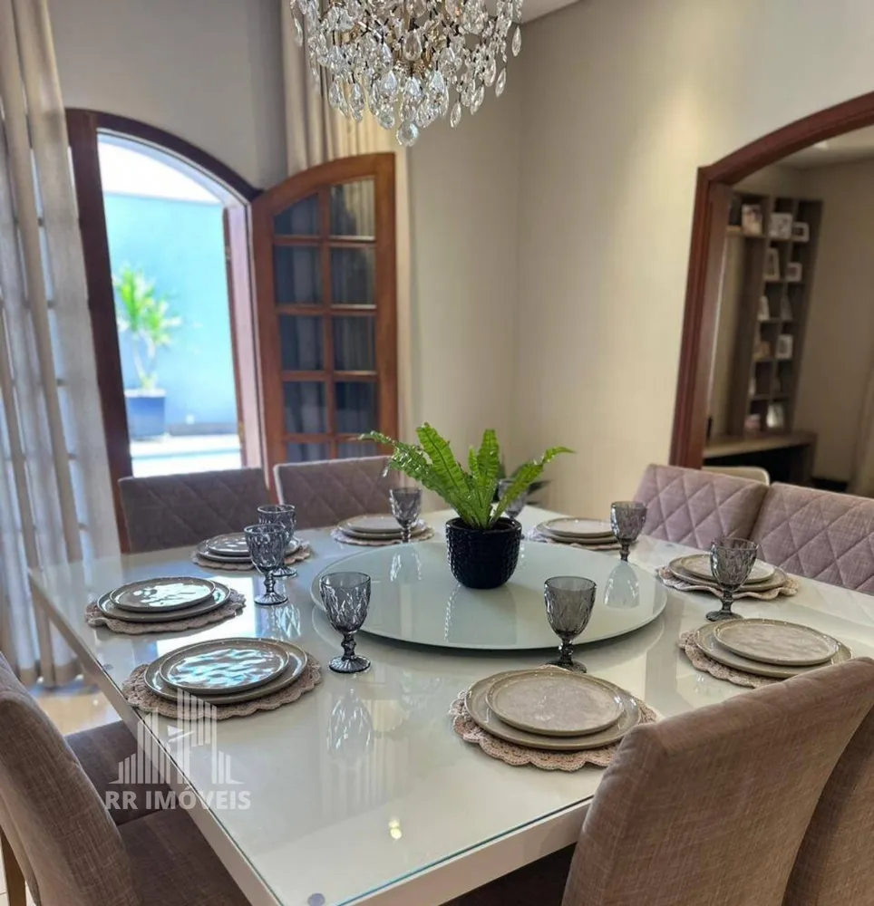 Casa, 3 quartos, 240 m² - Foto 5