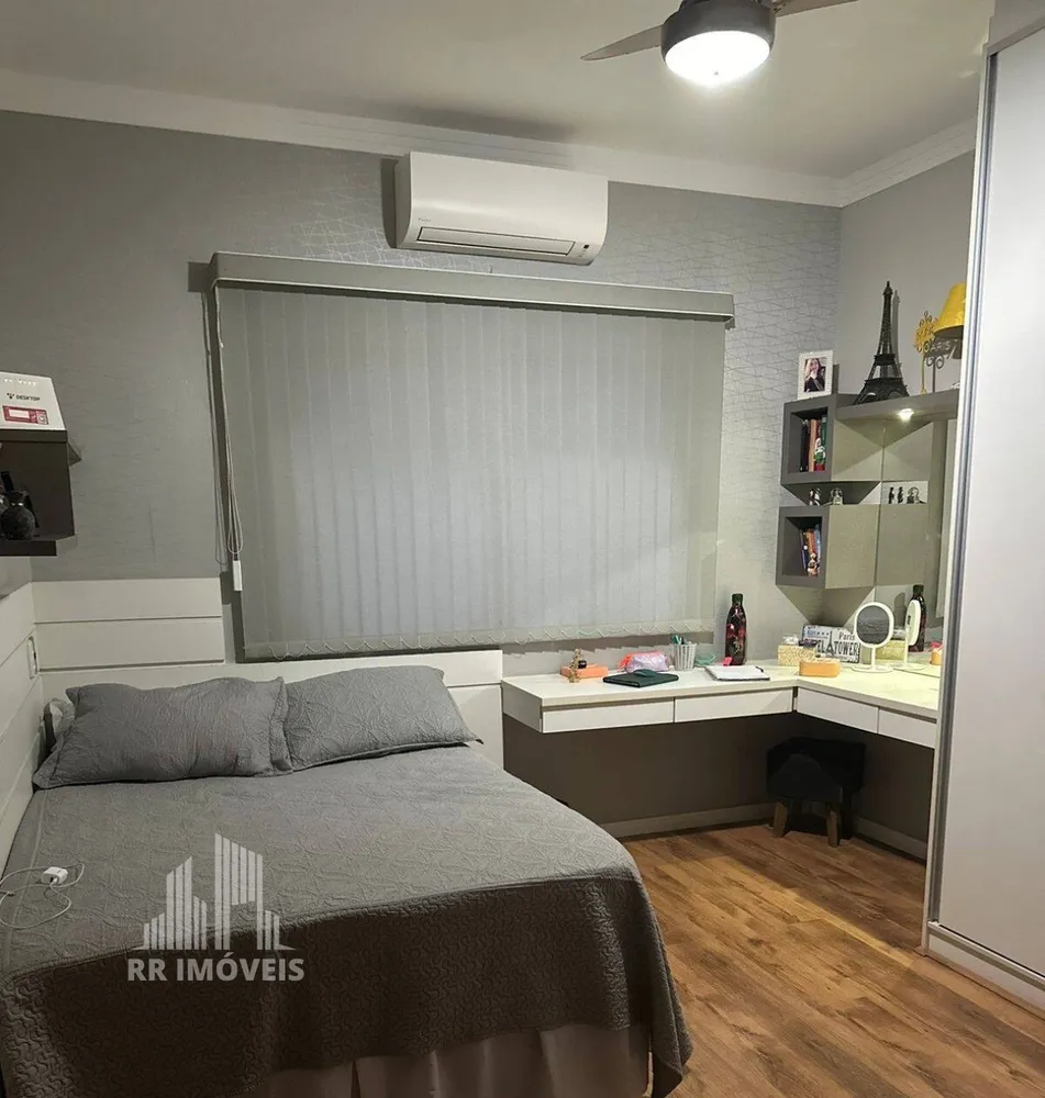 Casa, 3 quartos, 240 m² - Foto 10