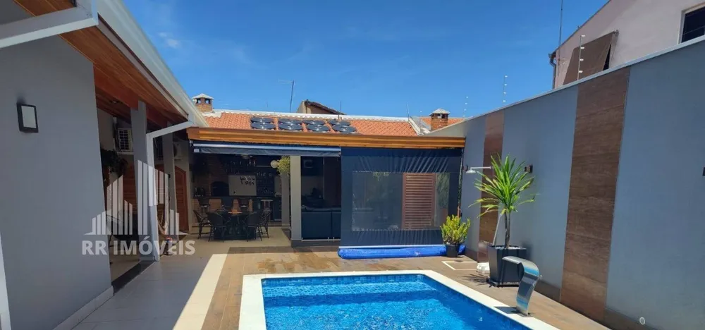 Casa, 3 quartos, 240 m² - Foto 1