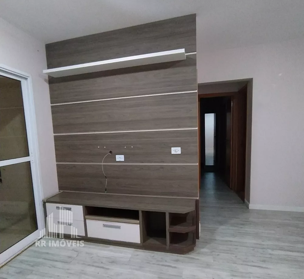 Apartamento à venda com 2 quartos, 68m² - Foto 2