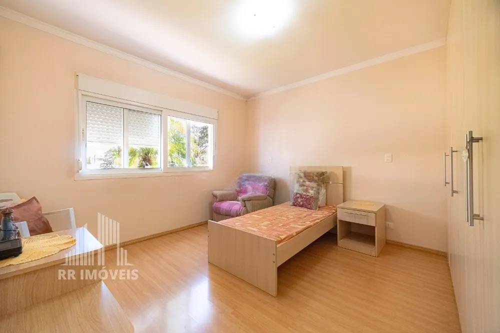 Casa, 4 quartos, 350 m² - Foto 1