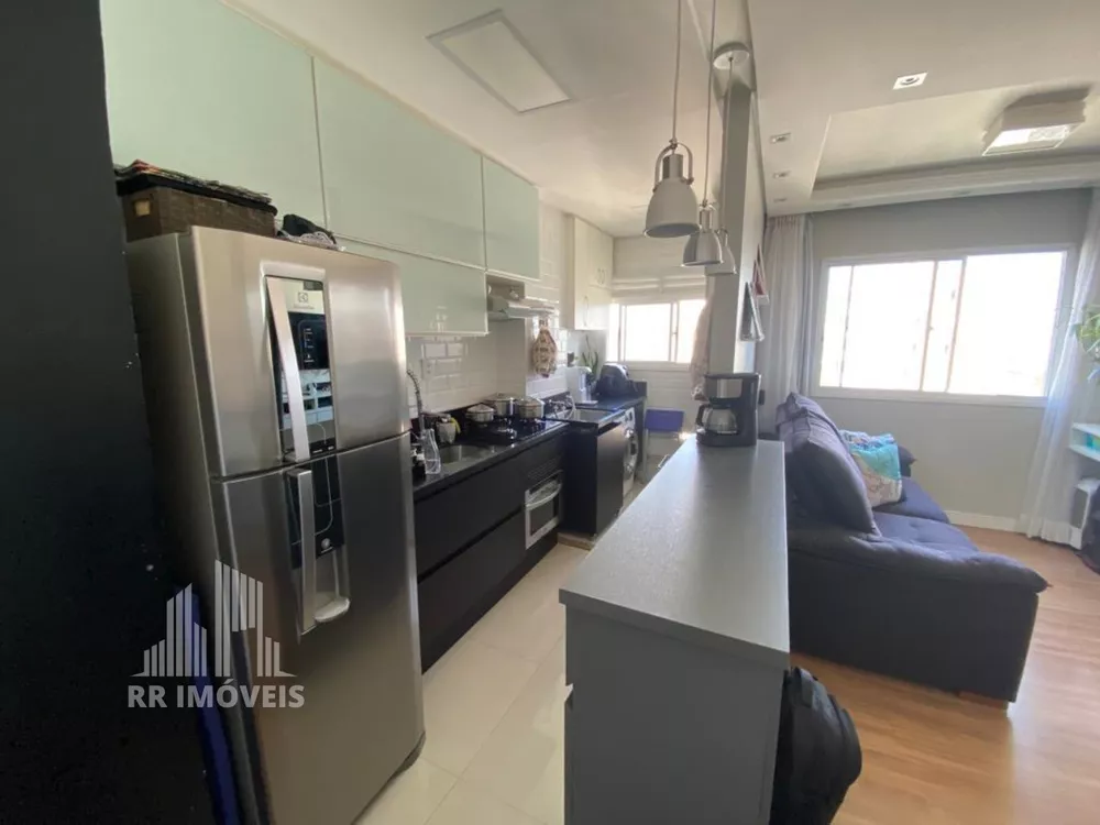 Apartamento à venda com 2 quartos, 51m² - Foto 4