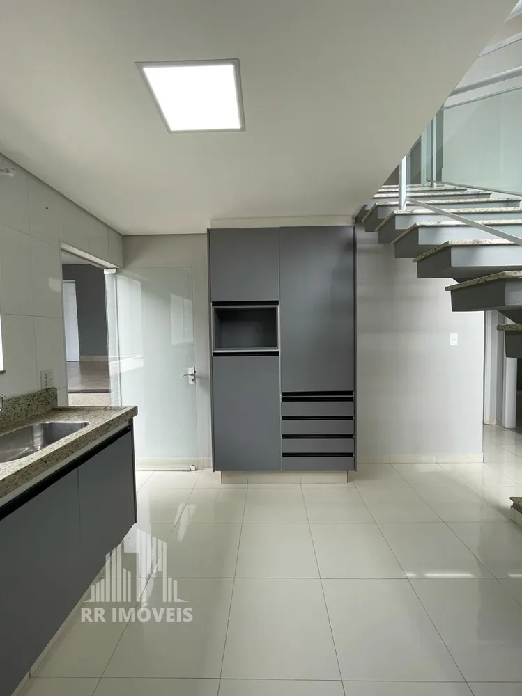 Casa, 3 quartos, 230 m² - Foto 4