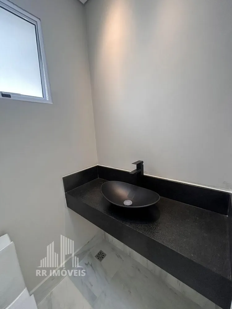 Casa, 3 quartos, 220 m² - Foto 2