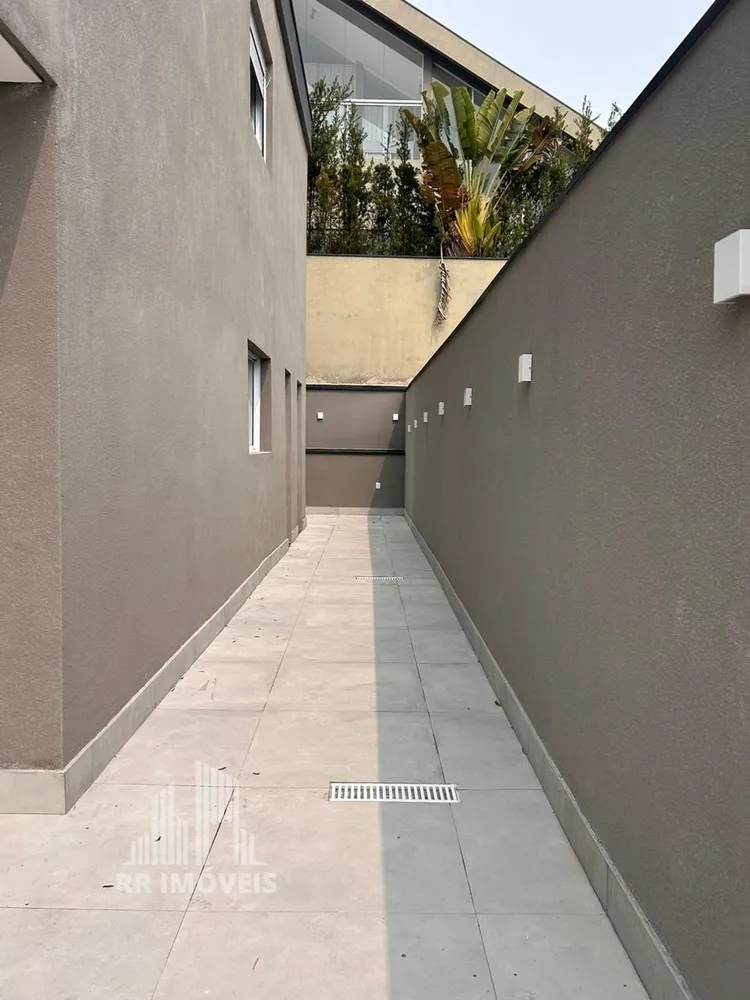 Casa, 3 quartos, 220 m² - Foto 2
