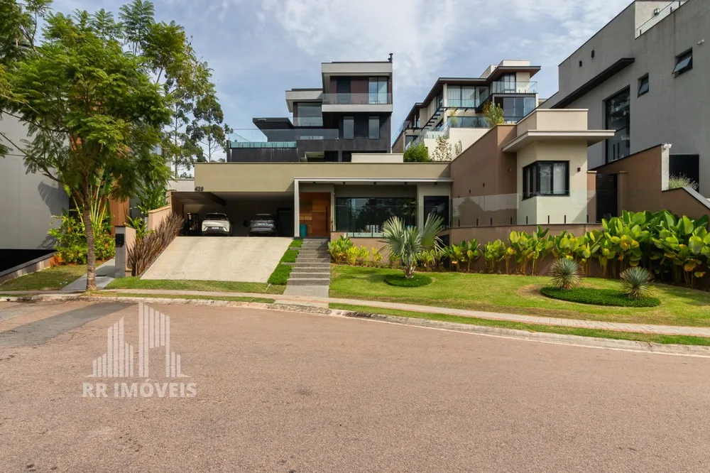 Casa, 3 quartos, 230 m² - Foto 1
