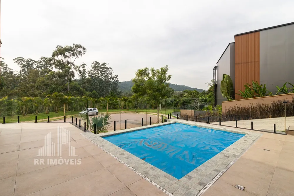 Casa, 3 quartos, 230 m² - Foto 3