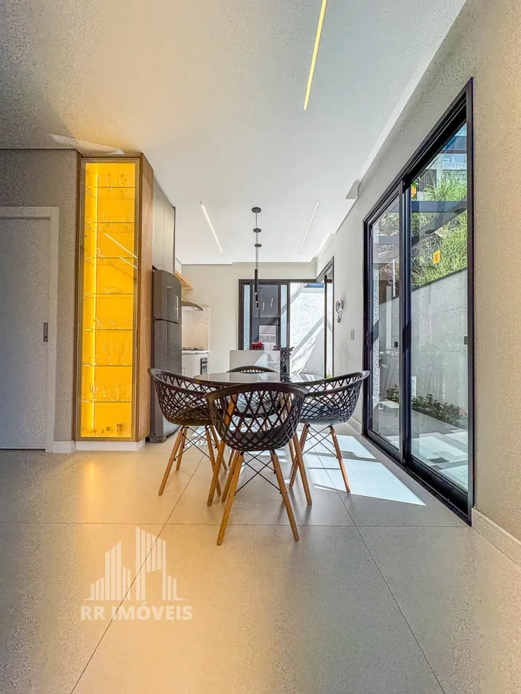 Casa, 3 quartos, 138 m² - Foto 3