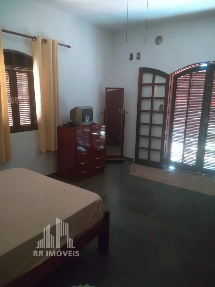Casa, 3 quartos, 285 m² - Foto 8