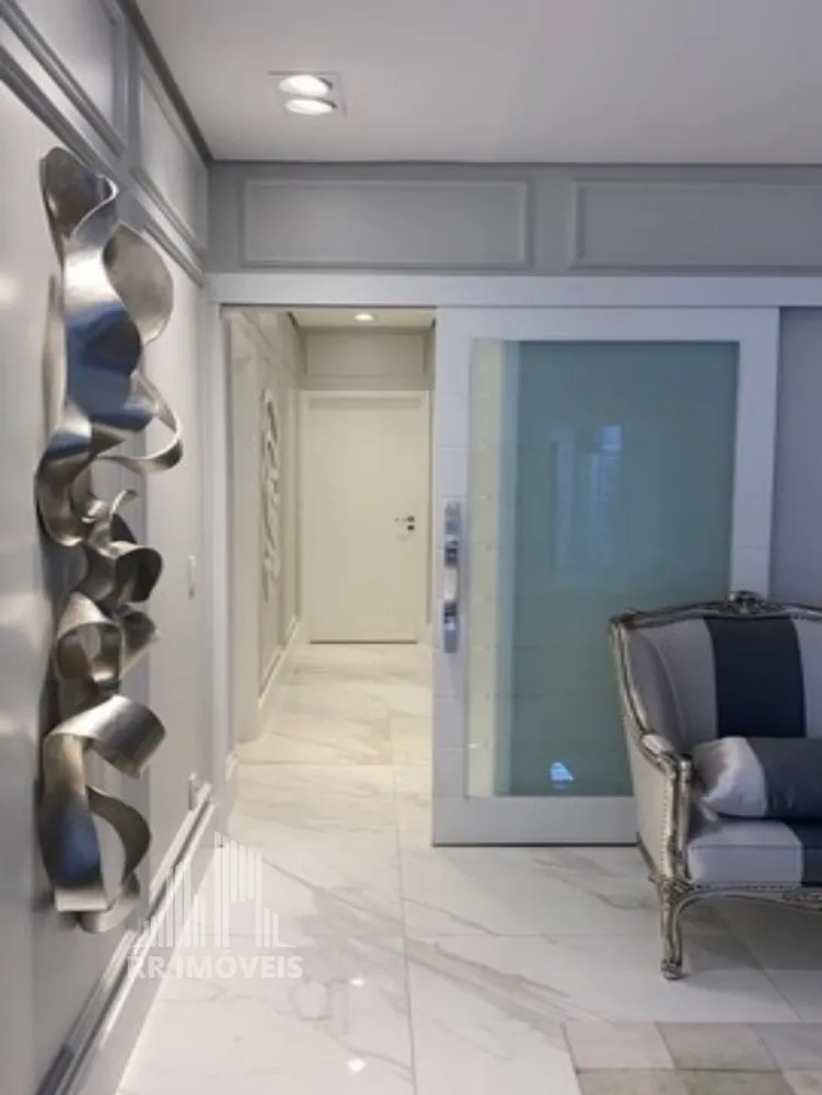 Apartamento, 3 quartos, 196 m² - Foto 4