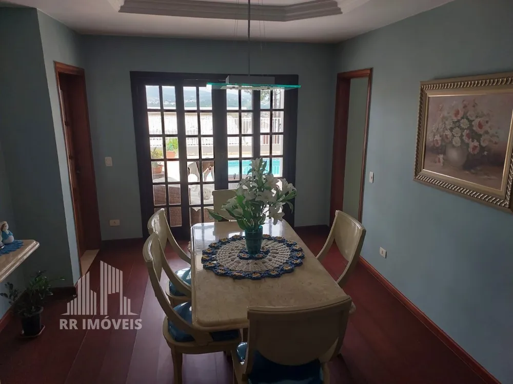 Casa, 3 quartos, 345 m² - Foto 1