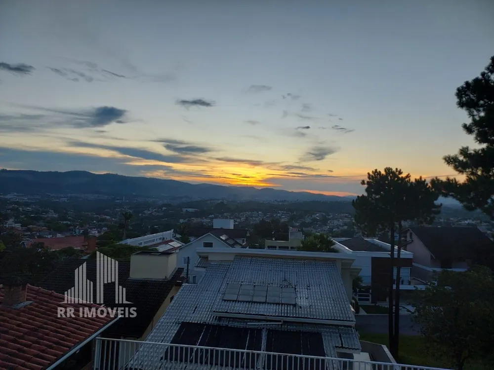 Casa, 3 quartos, 345 m² - Foto 1