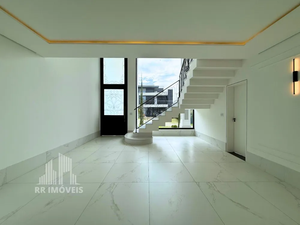 Casa, 5 quartos, 422 m² - Foto 1