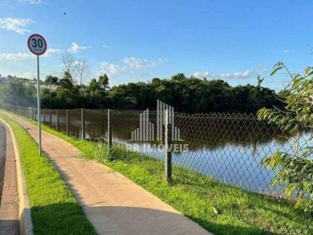 Casa à venda com 3 quartos, 196m² - Foto 9