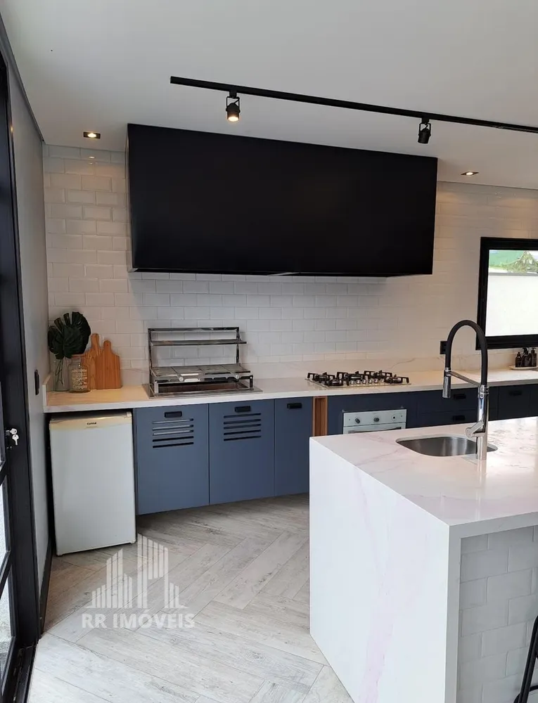 Casa, 3 quartos, 270 m² - Foto 4