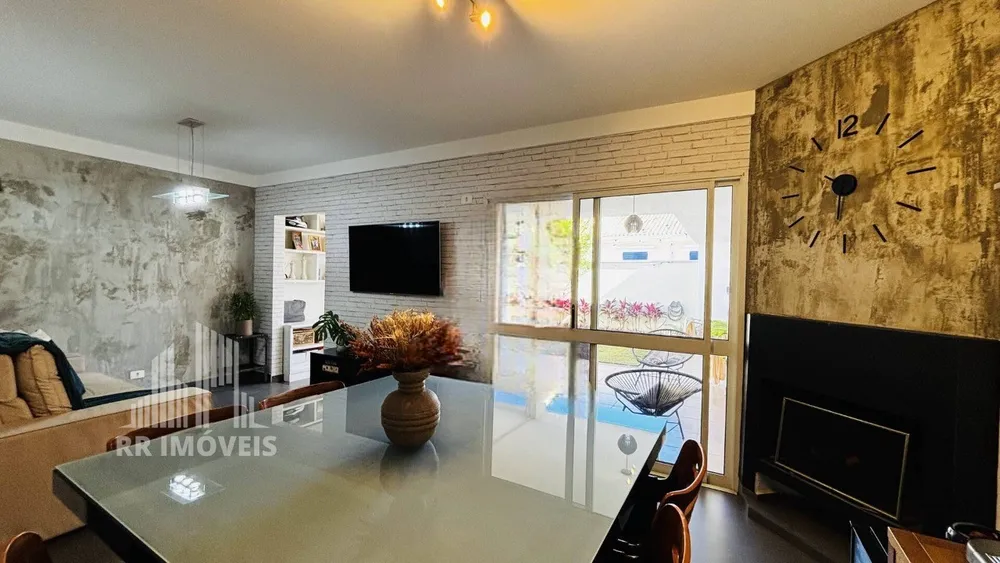 Casa, 3 quartos, 190 m² - Foto 1