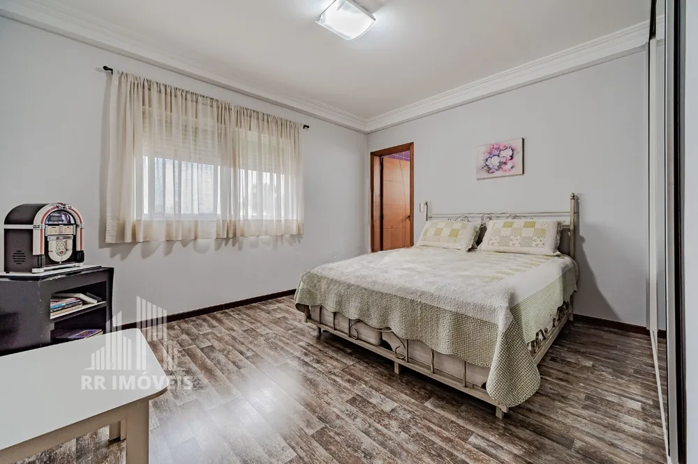 Casa, 4 quartos, 307 m² - Foto 3